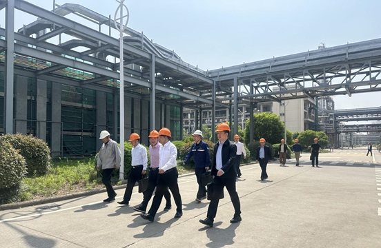 2025年4月28日 區(qū)委副書記、區(qū)長童華強一行蒞臨我司調研并指導工作(圖4) image.png